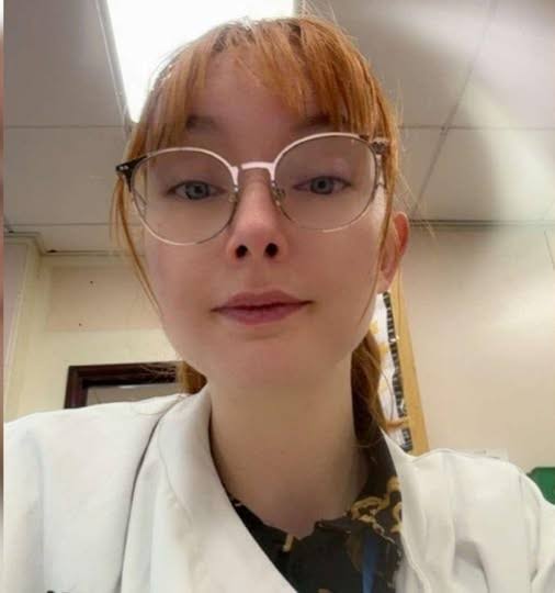 Ellé Claire Evans Death, Swansea Obituary – Beloved Daughter and Friend Remembered